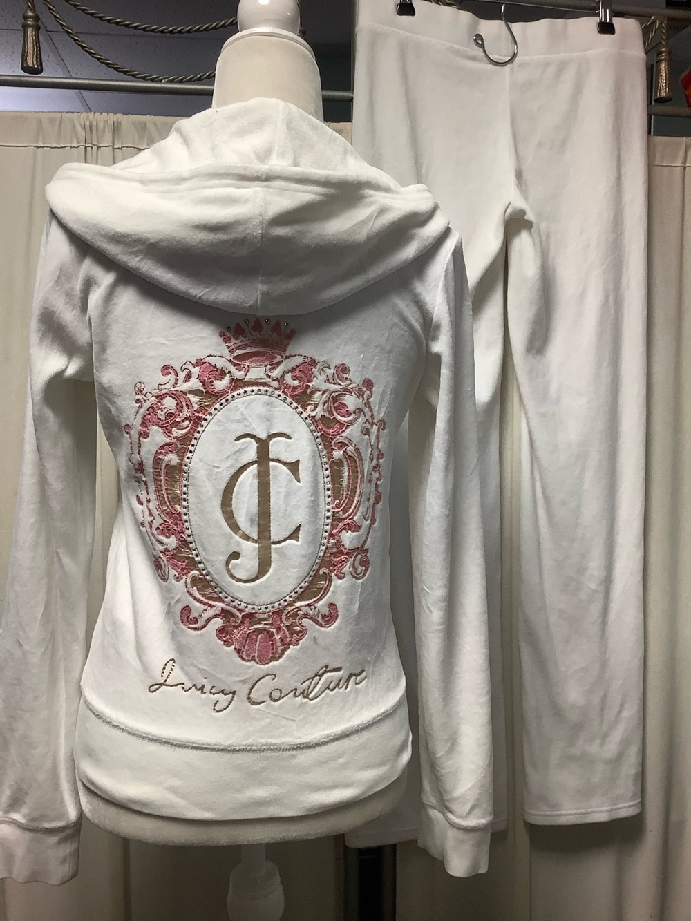Juicy Couture Velour Zip Hoodie and Drawstring Pants 30 x 33 with Pink Logo